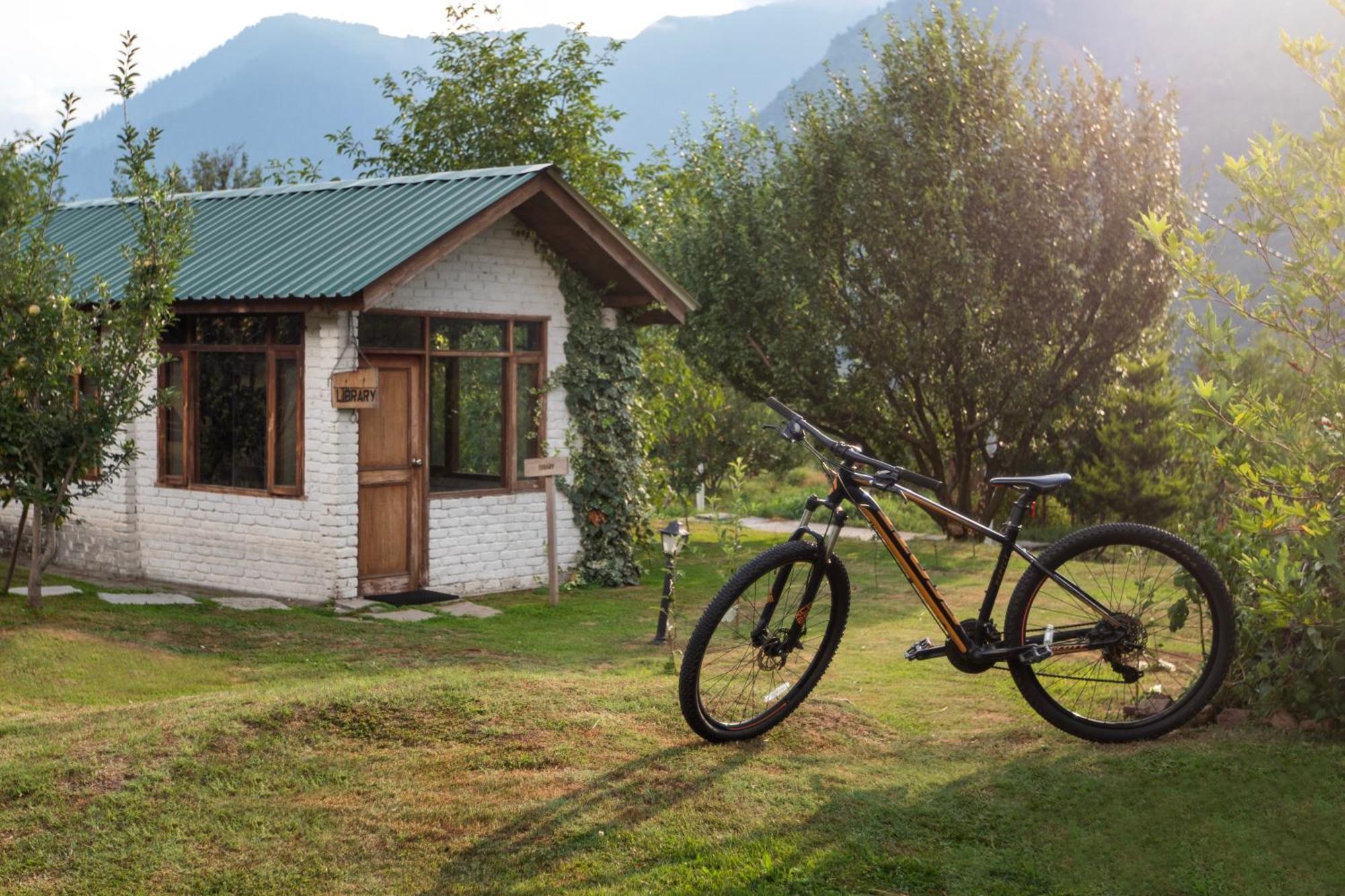 Larisa Resort Manali Экстерьер фото